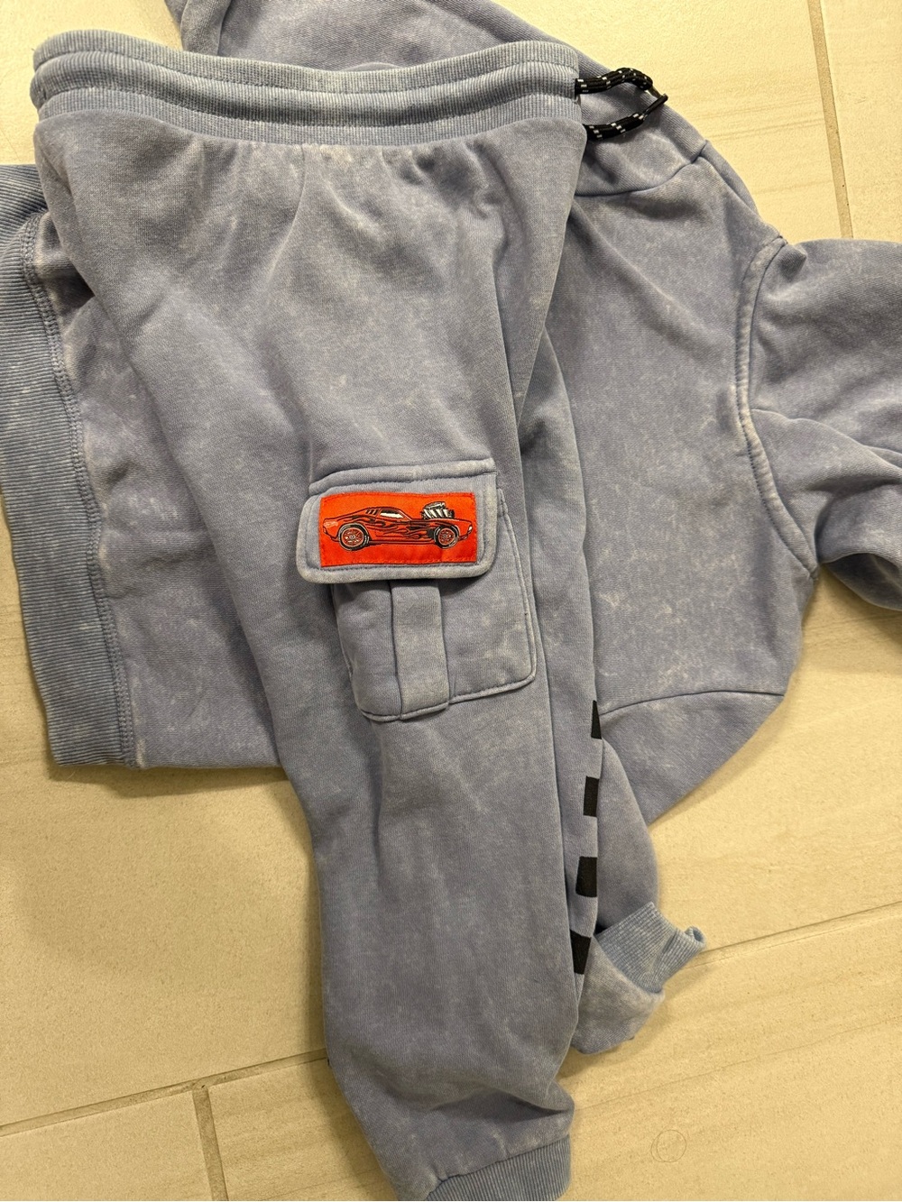 Hot Wheels 2 Piece Hoodie & Jogger Set Size 4T Blue Matching Outfit - Picture 6 of 6